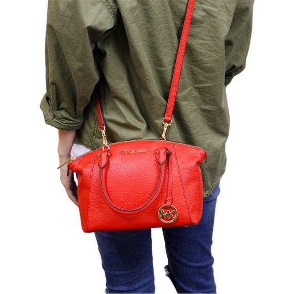 Michael Kors Pebbled Leather Coral Riley Medium Satchel Bag with Gold Hardware - Picture 3 of 15